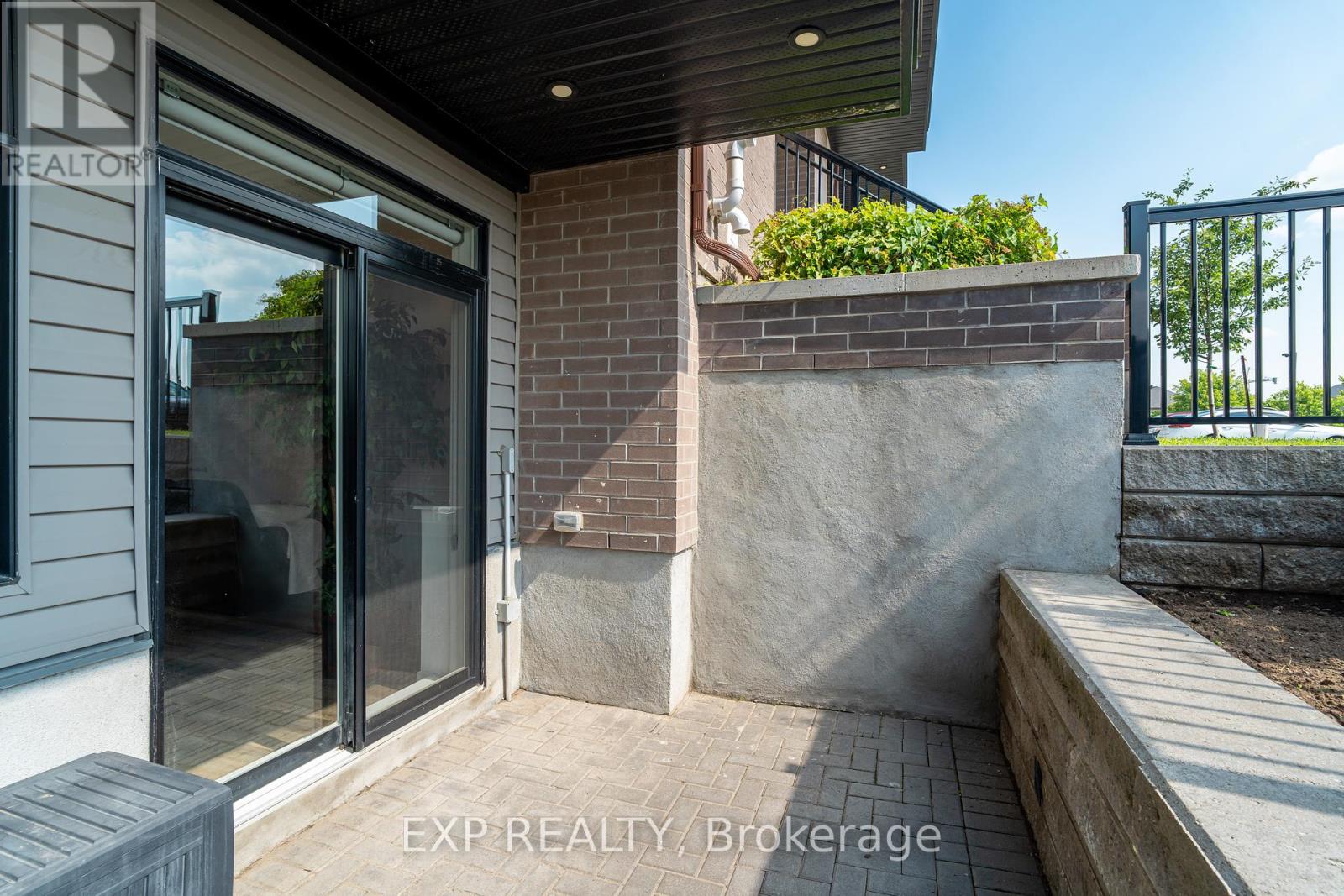 Photo 22 of 252 Big Sky Private, Ottawa ON