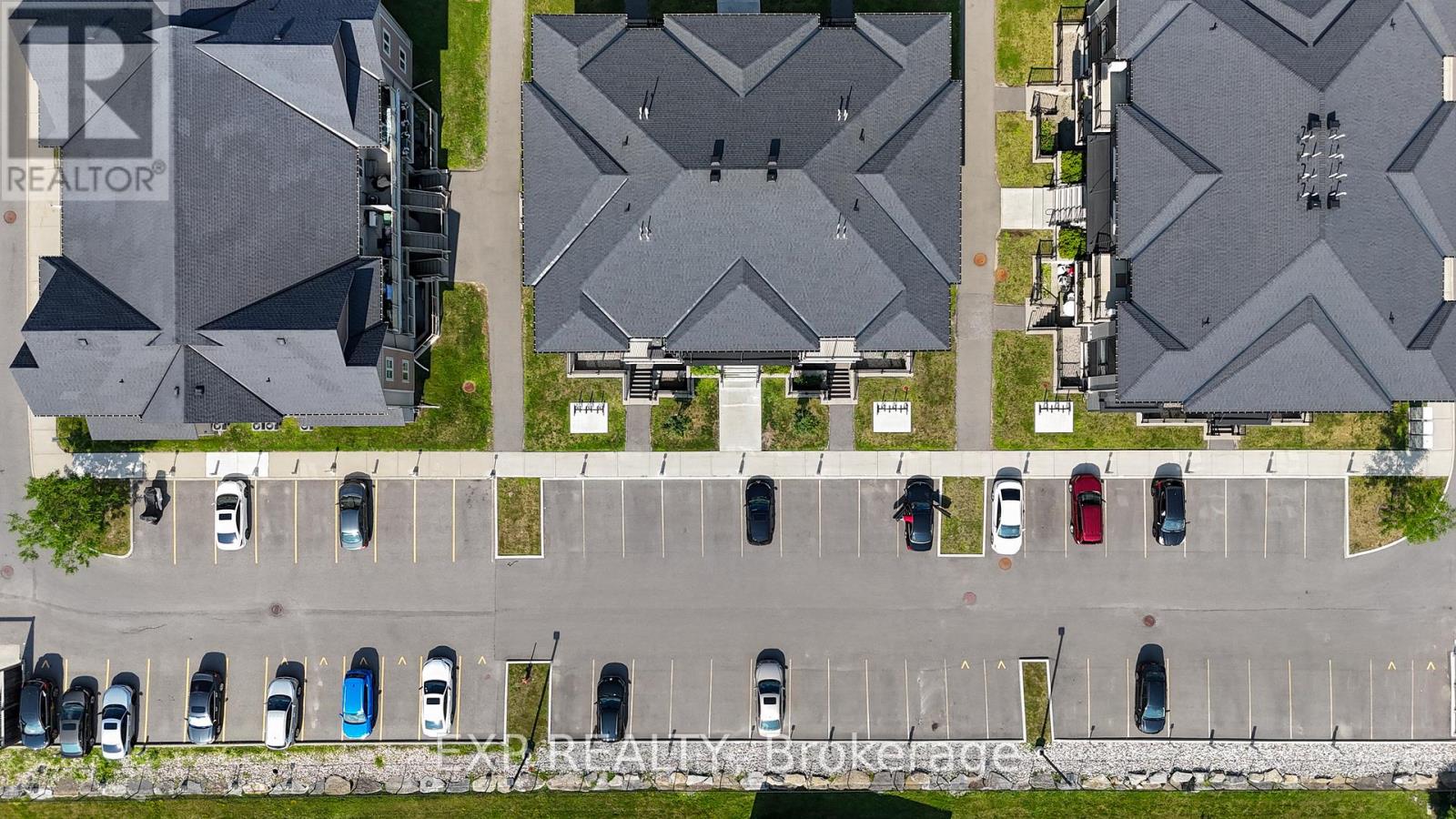 Photo 32 of 252 Big Sky Private, Ottawa ON
