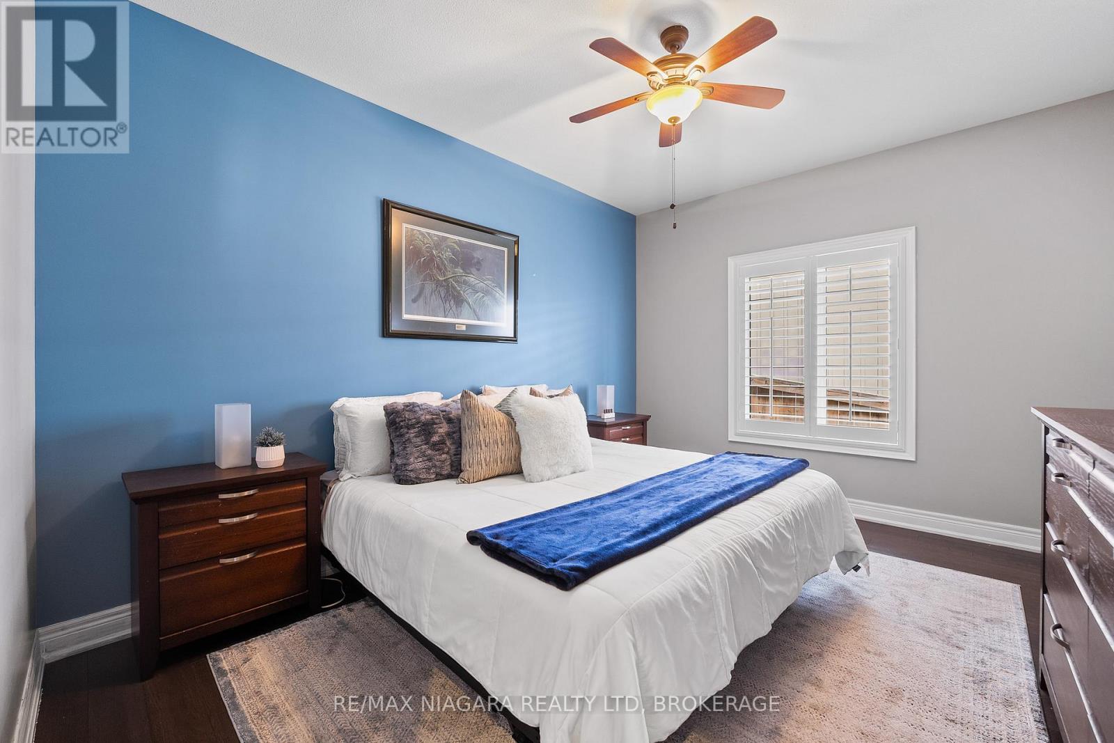 Photo 15 of 86 Parkside Drive, St Catharines ON