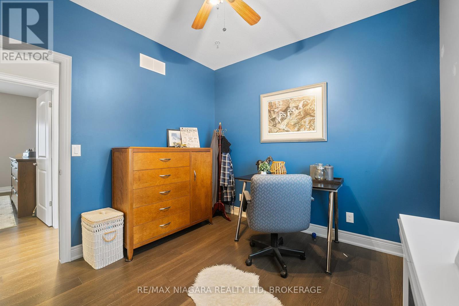 Photo 19 of 86 Parkside Drive, St Catharines ON