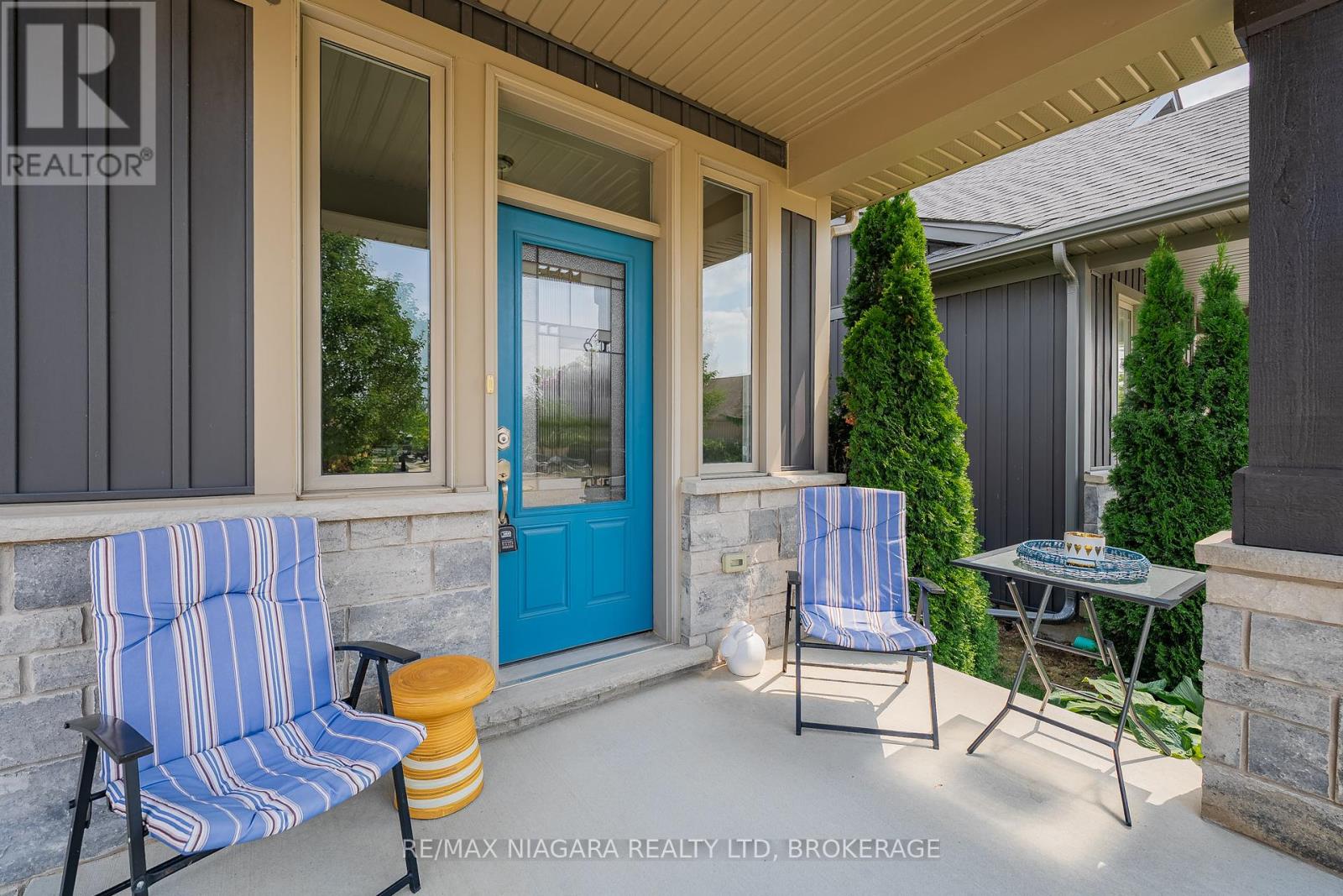 Photo 3 of 86 Parkside Drive, St Catharines ON