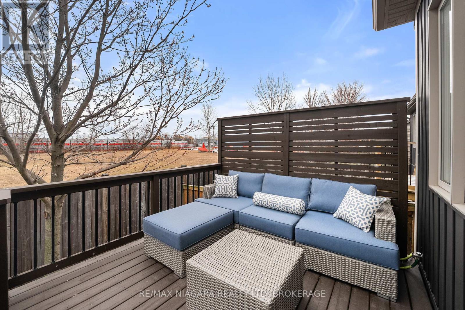 Photo 34 of 86 Parkside Drive, St Catharines ON