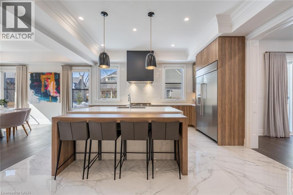 Photo 14 of 2265 Lakeshore Road Unit 3, Burlington ON
