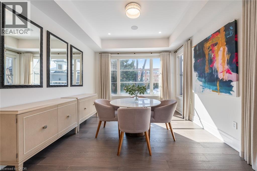 Photo 17 of 2265 Lakeshore Road Unit 3, Burlington ON