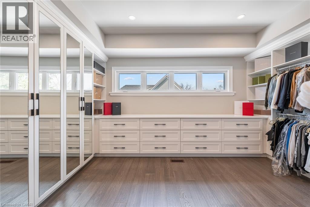 Photo 25 of 2265 Lakeshore Road Unit 3, Burlington ON