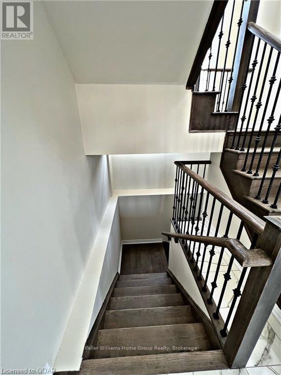 Photo 5 of 71 Concord Drive, Thorold ON