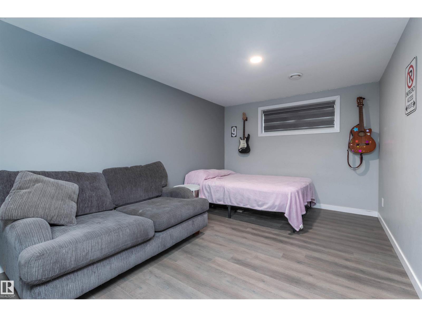 Photo 41 of 3518 9 St Nw, Edmonton AB