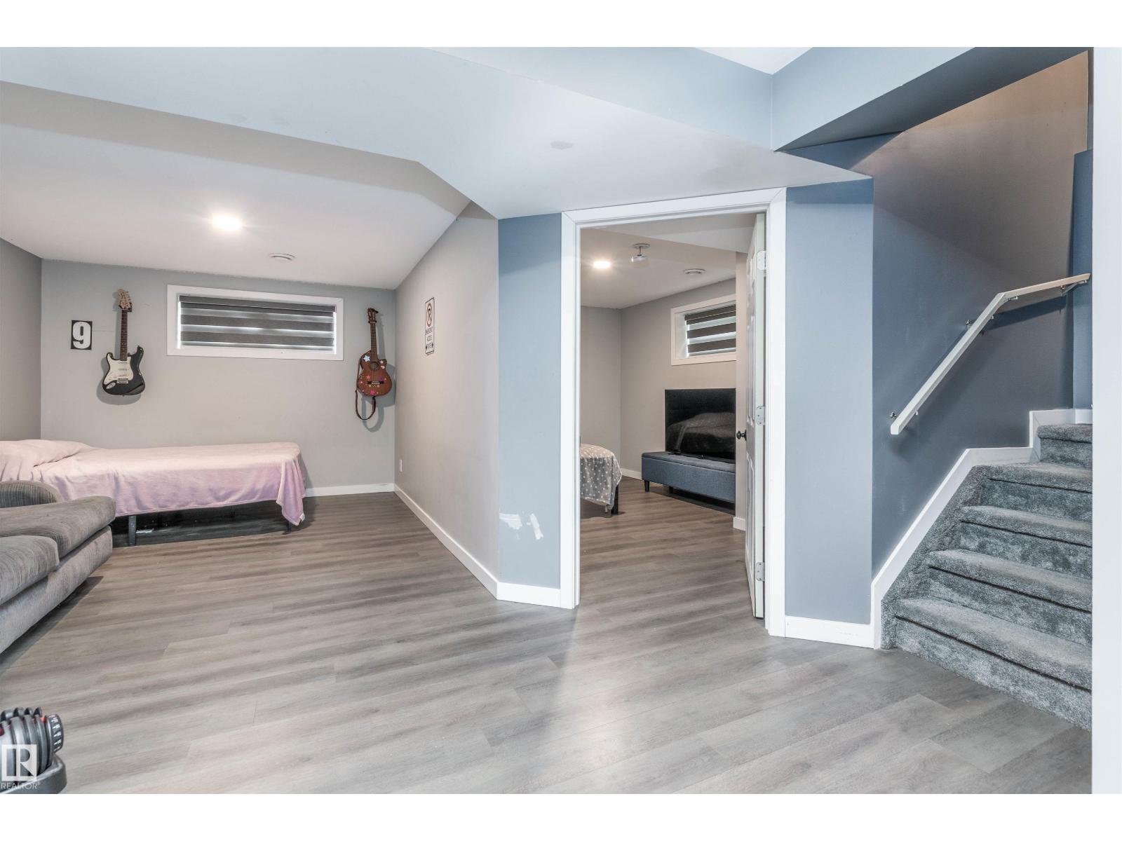 Photo 36 of 3518 9 St Nw, Edmonton AB