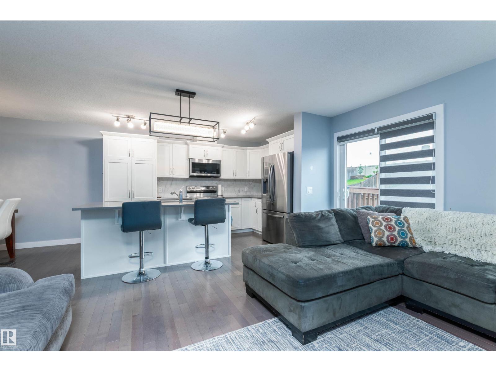 Photo 16 of 3518 9 St Nw, Edmonton AB