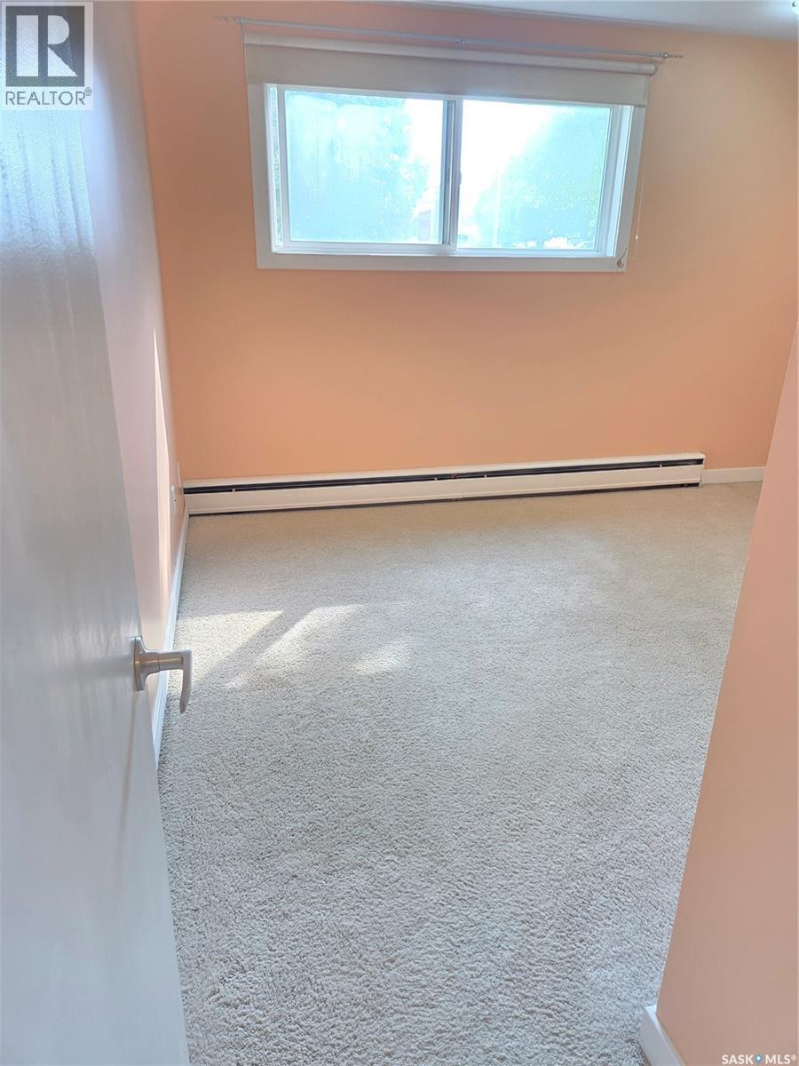 Photo 15 of 6 2301 7th Street E, Saskatoon SK