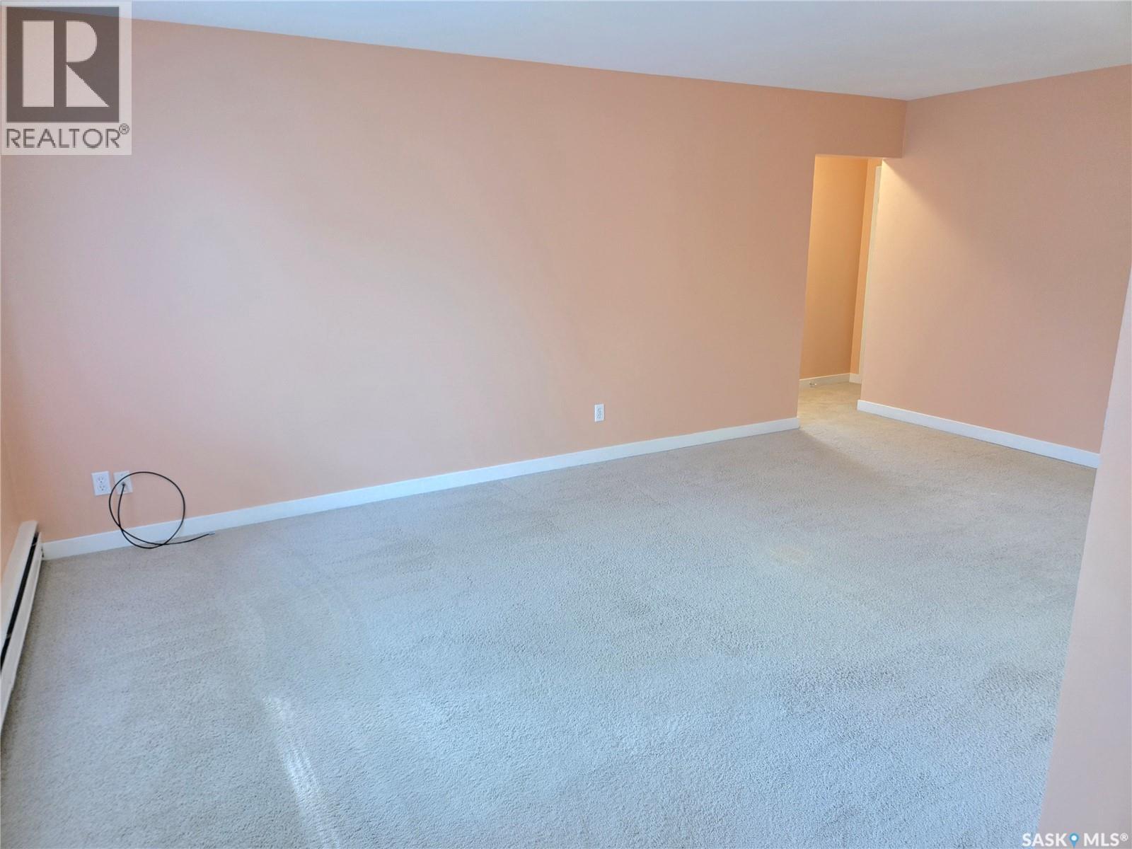 Photo 10 of 6 2301 7th Street E, Saskatoon SK