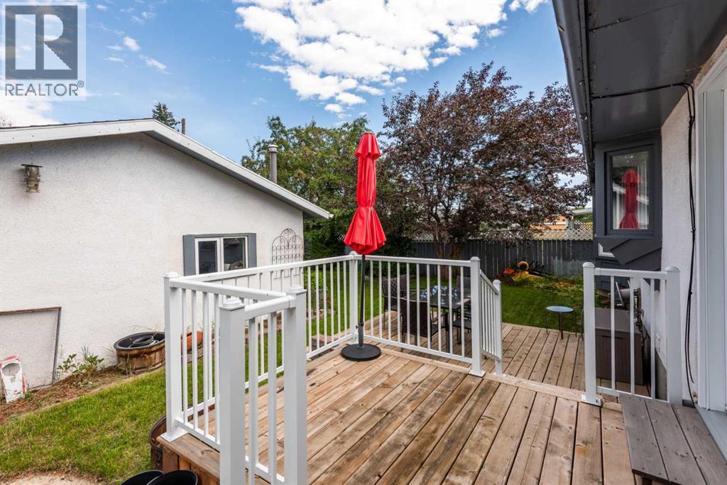 Photo 31 of 32 Atlanta Crescent Se, Calgary AB