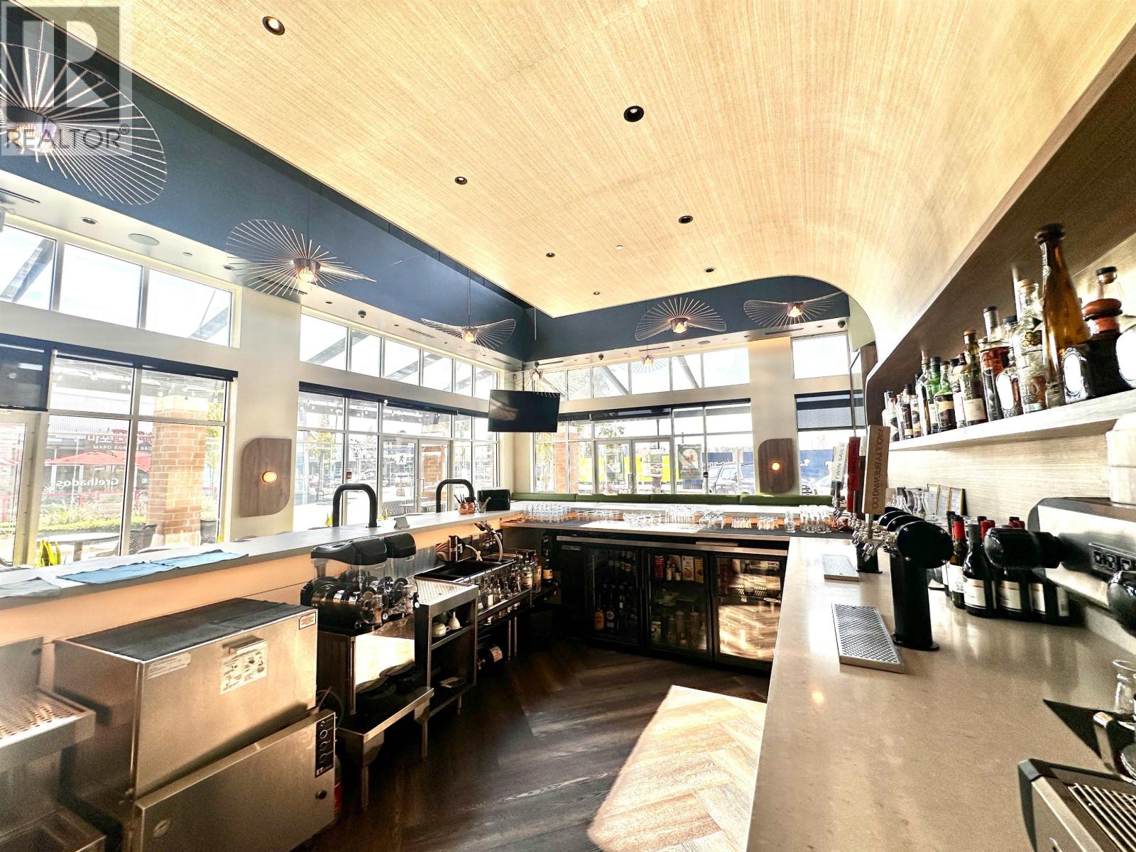 110 855 VILLAGE DRIVE, Port Coquitlam