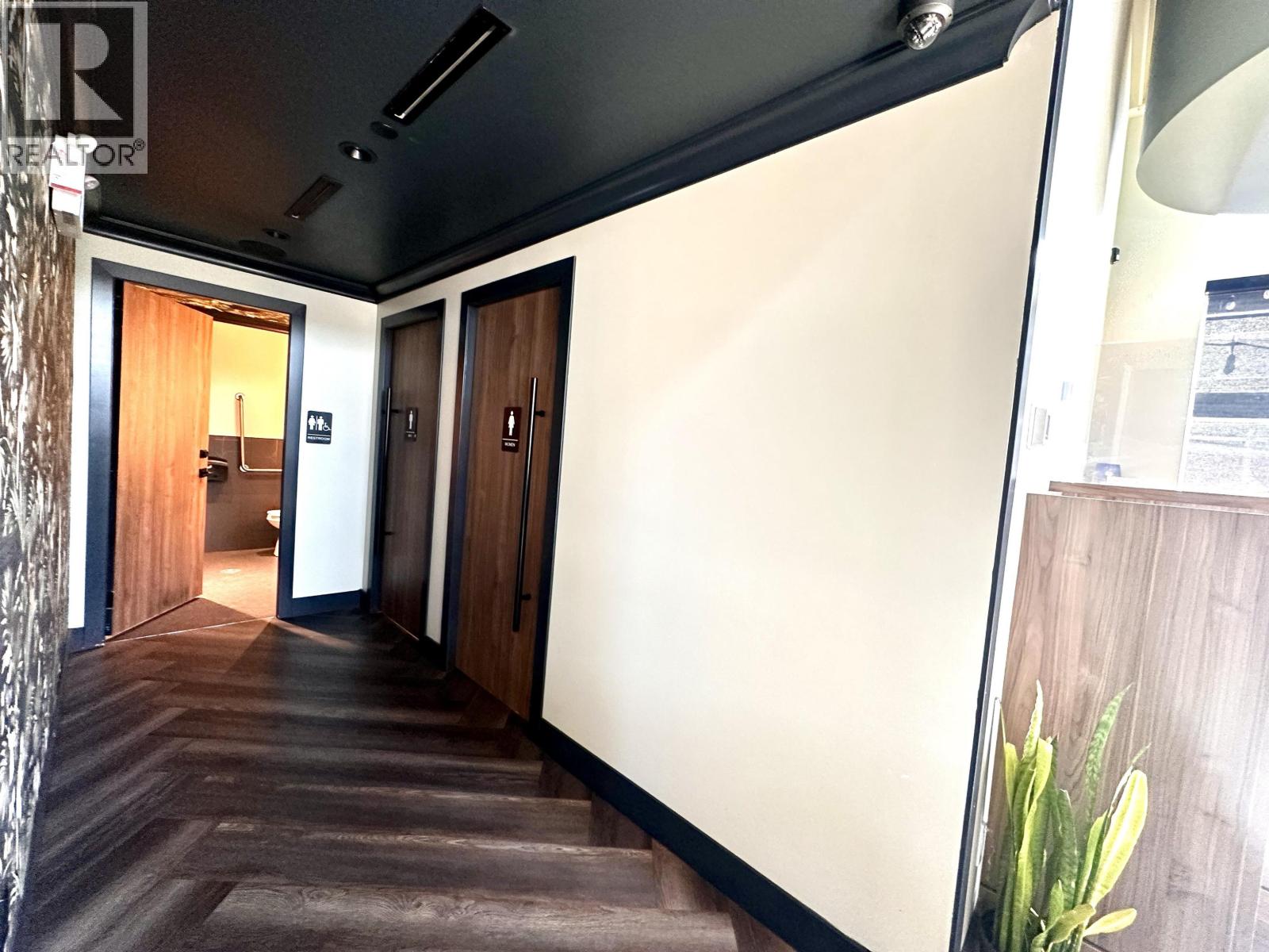 110 855 VILLAGE DRIVE, Port Coquitlam