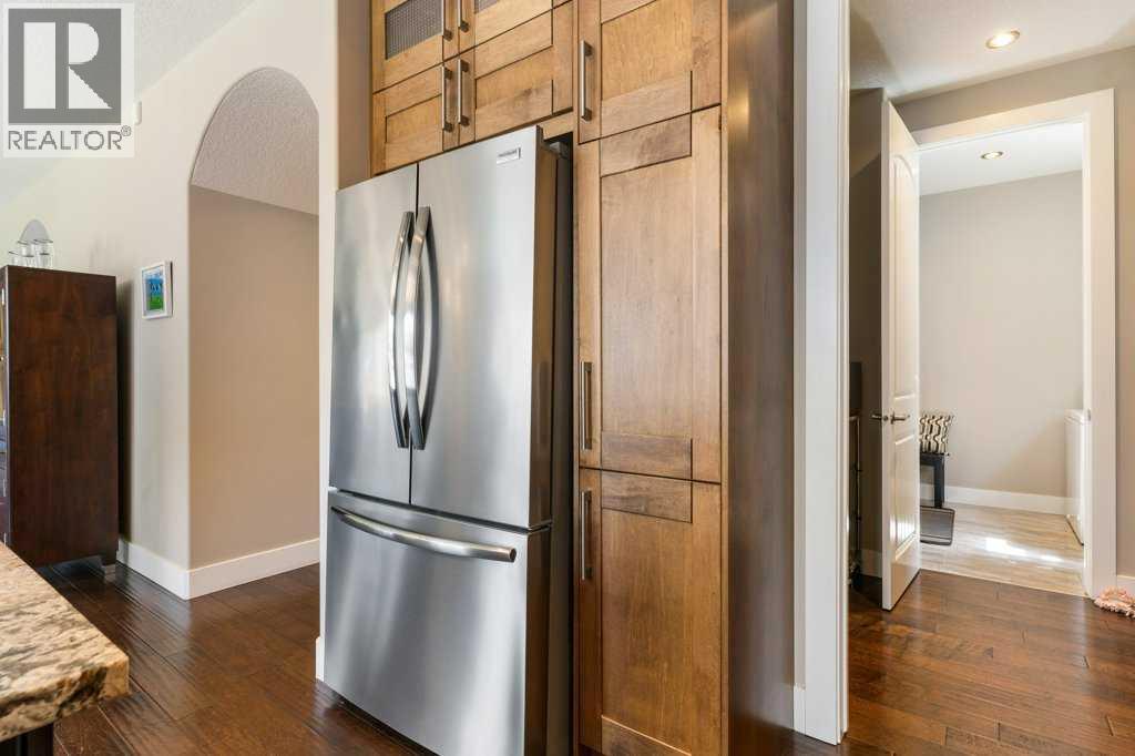 Photo 15 of 281 Kinniburgh Boulevard, Chestermere AB