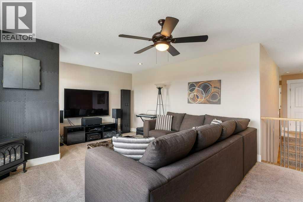 Photo 29 of 281 Kinniburgh Boulevard, Chestermere AB