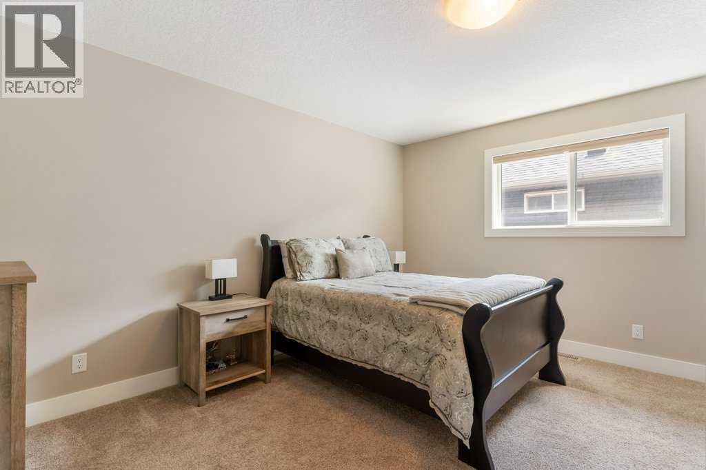 Photo 30 of 281 Kinniburgh Boulevard, Chestermere AB