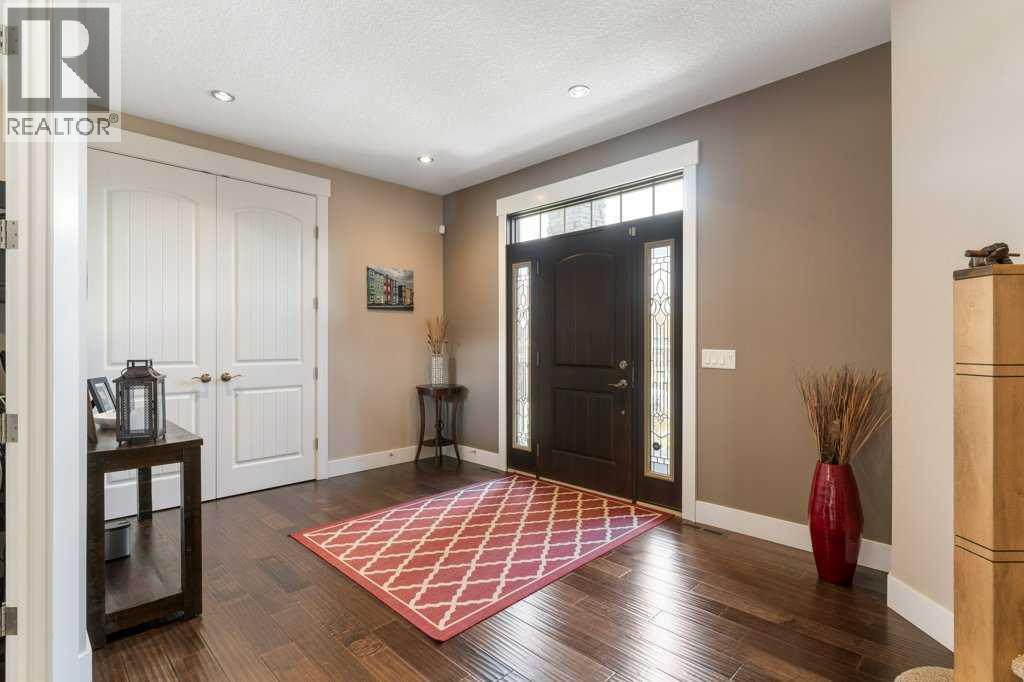 Photo 3 of 281 Kinniburgh Boulevard, Chestermere AB