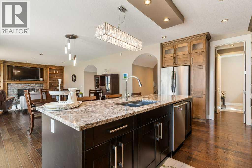Photo 12 of 281 Kinniburgh Boulevard, Chestermere AB
