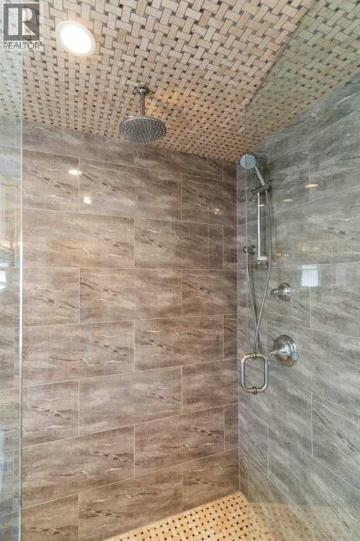 Photo 25 of 281 Kinniburgh Boulevard, Chestermere AB
