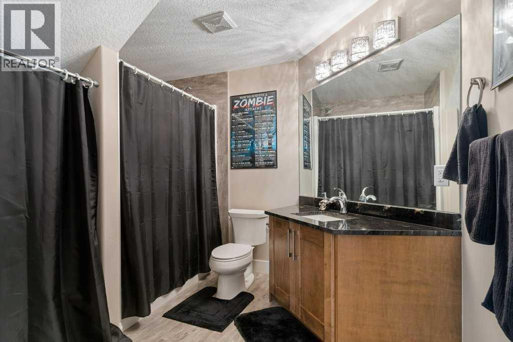 Photo 43 of 281 Kinniburgh Boulevard, Chestermere AB