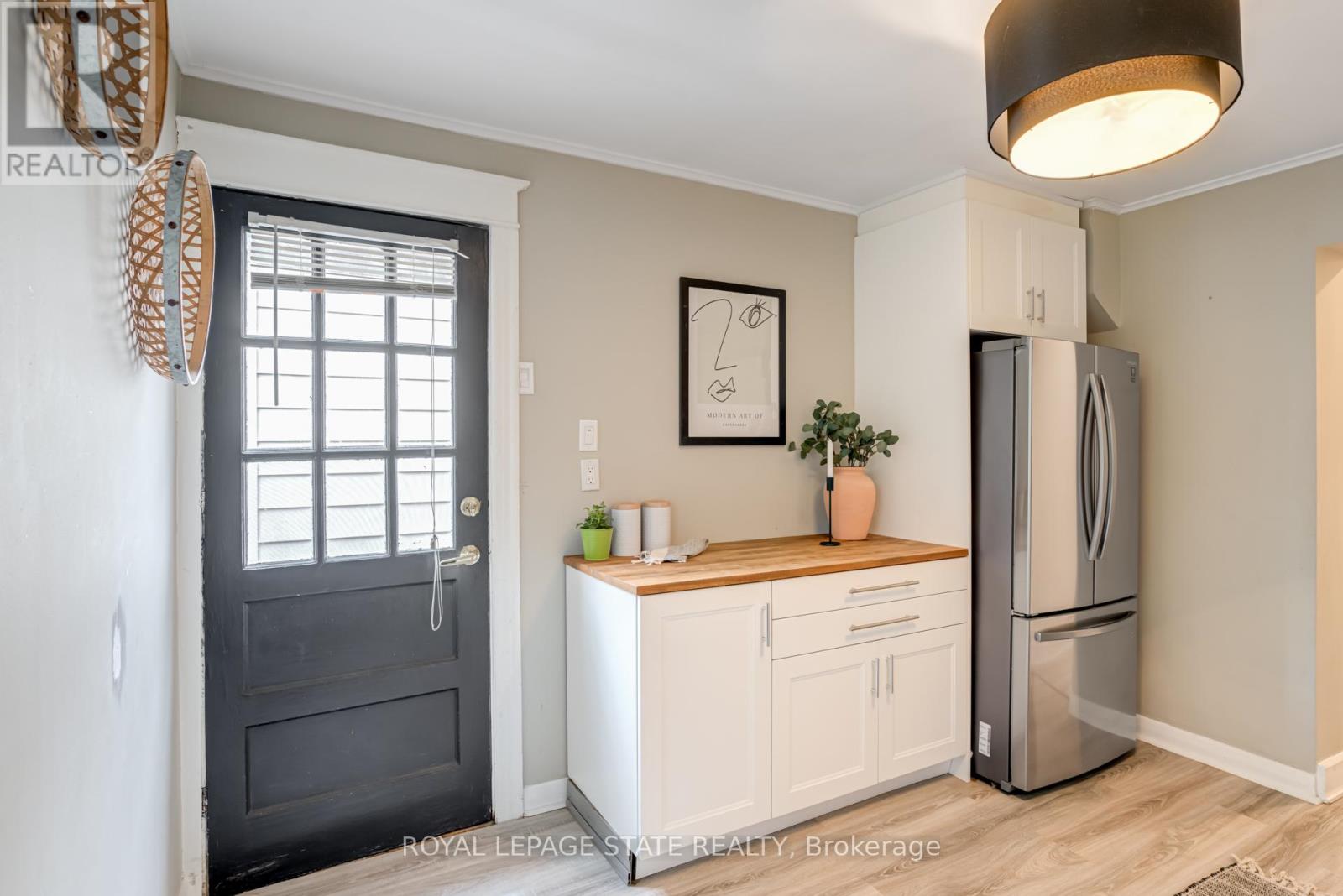 Photo 26 of 39 East Bend Avenue S, Hamilton ON