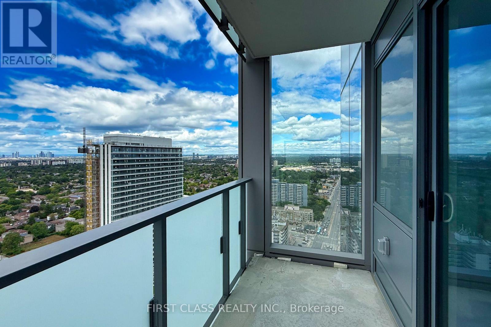Photo 20 of 3308 8 Olympic Gdn S Drive, Toronto ON