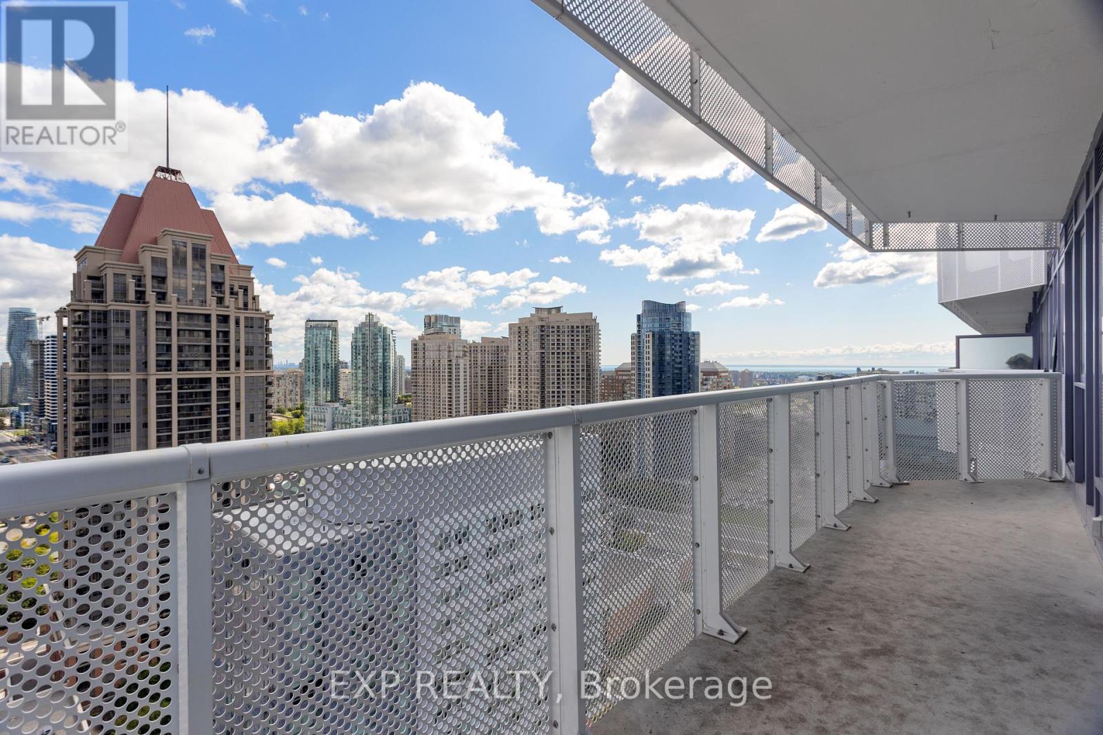 Photo 17 of 2304 4065 Confederation Parkway, Mississauga ON