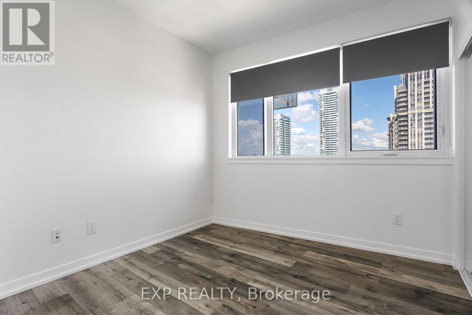 Photo 22 of 2304 4065 Confederation Parkway, Mississauga ON