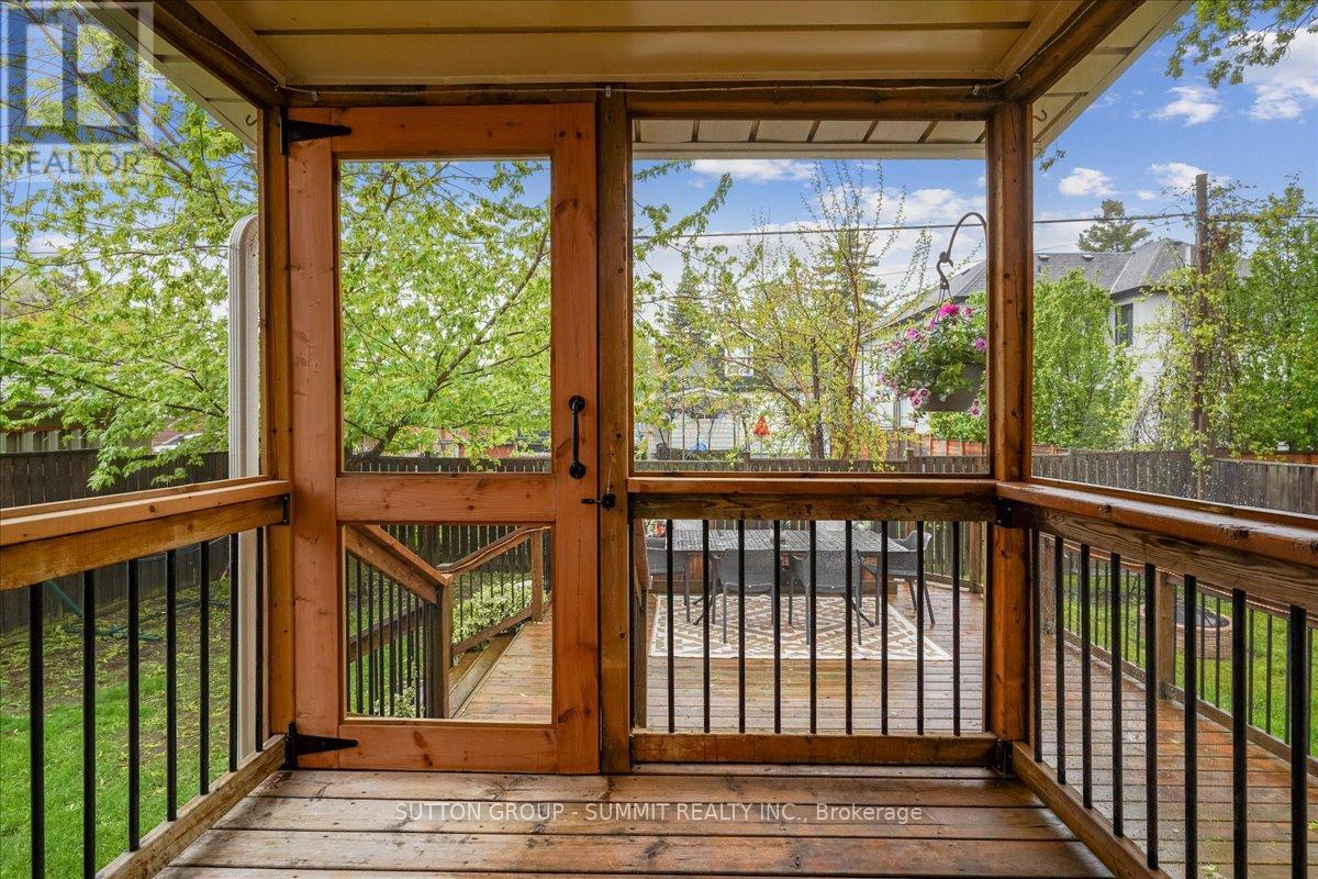 Photo 45 of 137 Eaglewood Boulevard, Mississauga ON