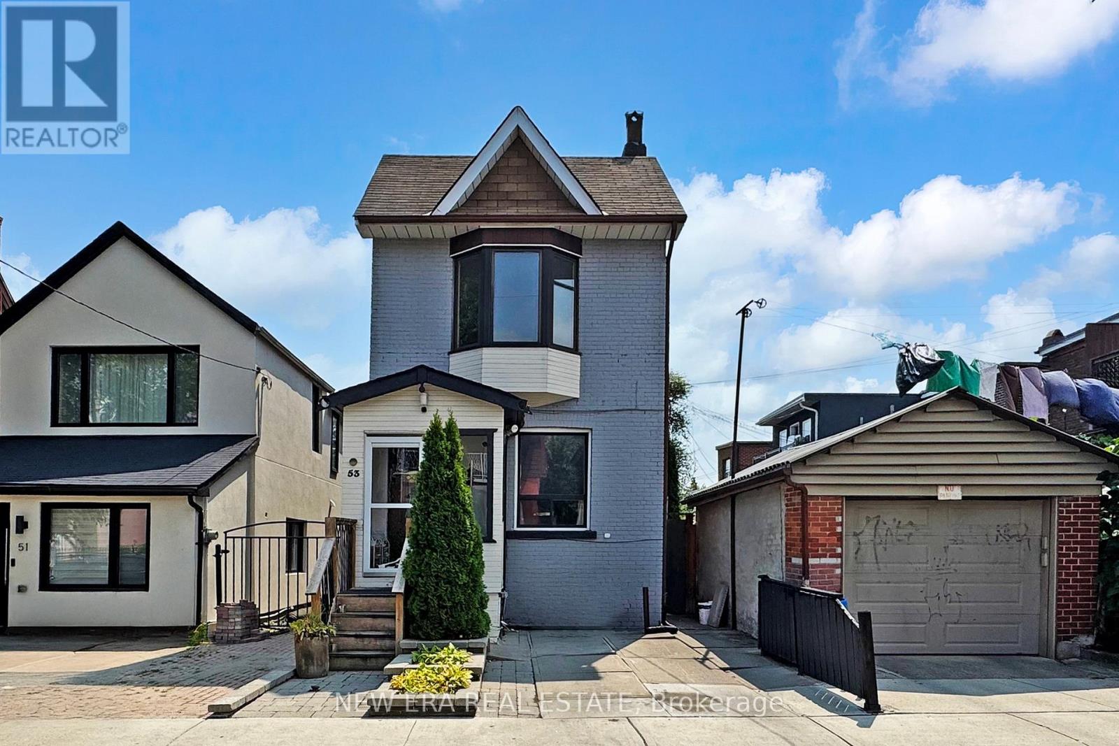 Photo 1 of 53 Burnfield Avenue, Toronto ON