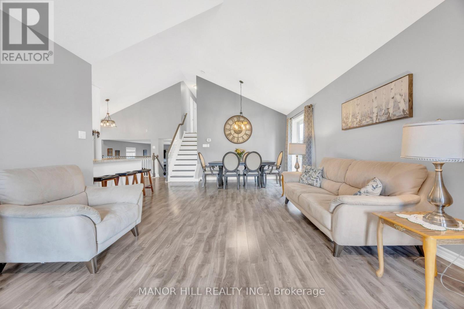 Photo 10 of 65 Sherwood Street, Orangeville ON