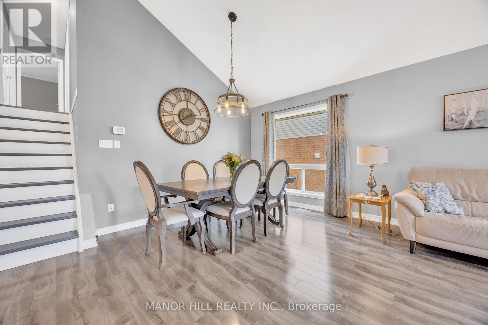 Photo 12 of 65 Sherwood Street, Orangeville ON