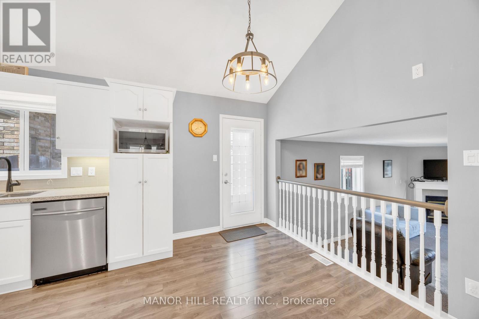 Photo 16 of 65 Sherwood Street, Orangeville ON