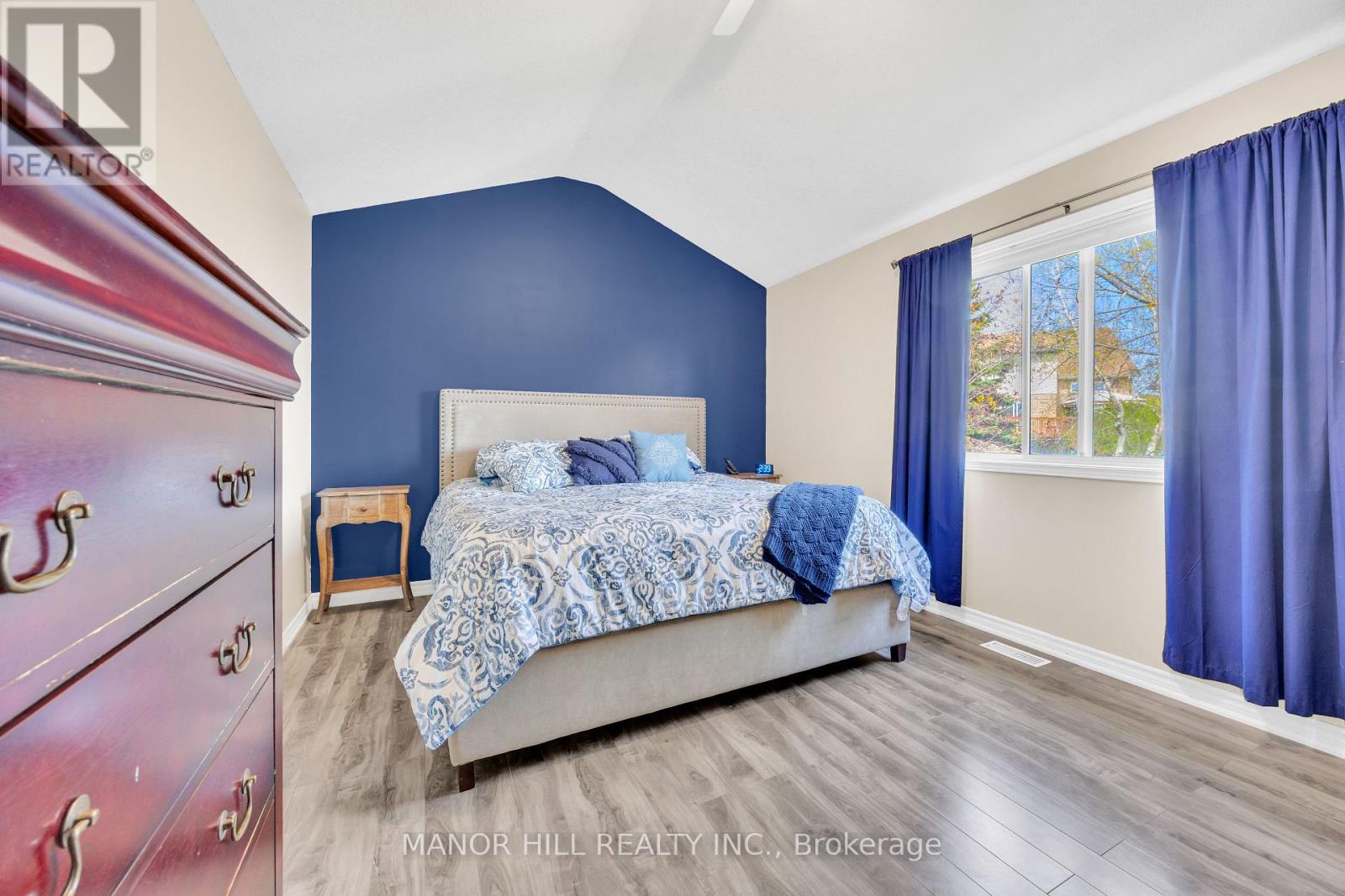 Photo 20 of 65 Sherwood Street, Orangeville ON