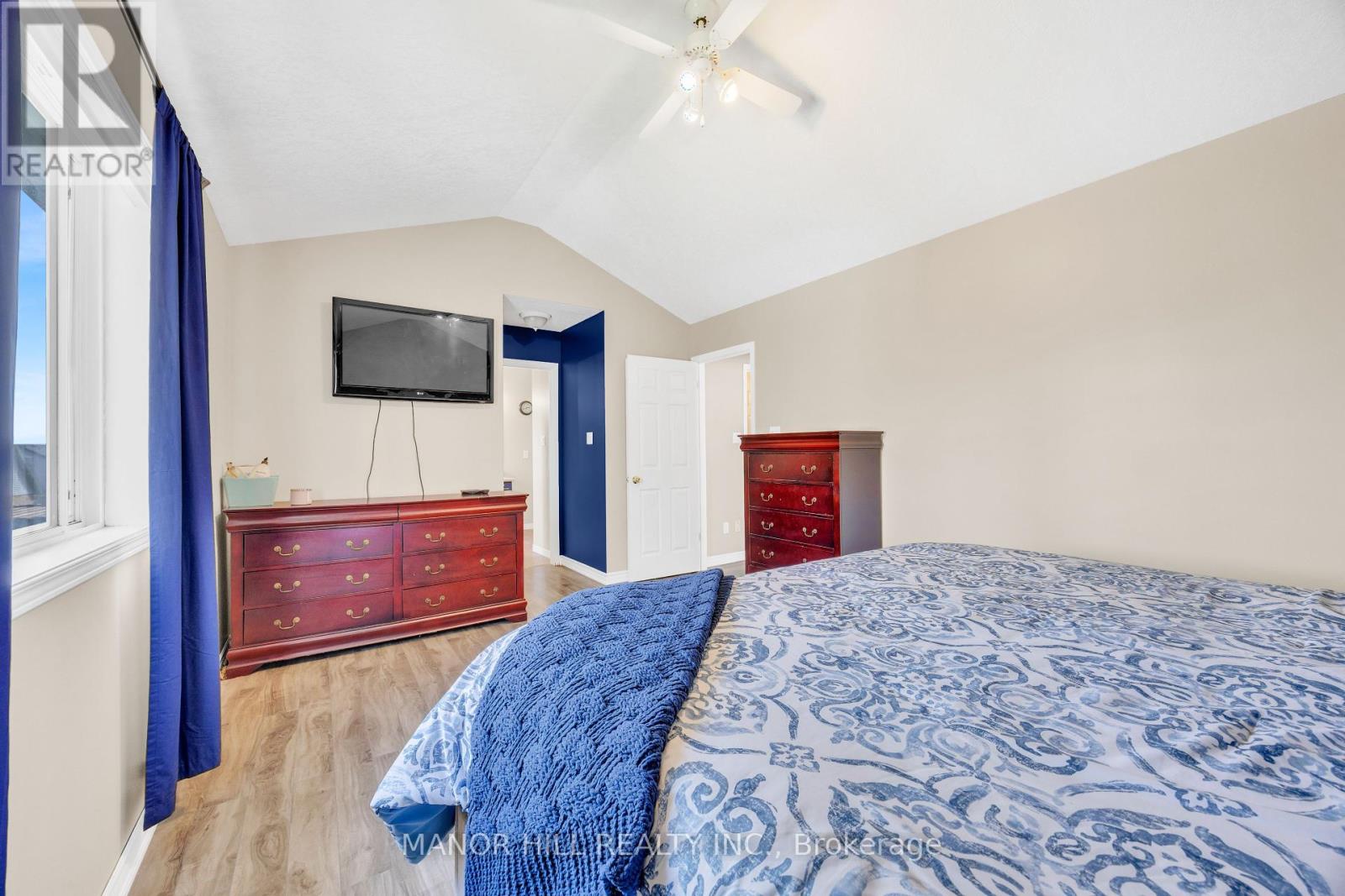 Photo 22 of 65 Sherwood Street, Orangeville ON