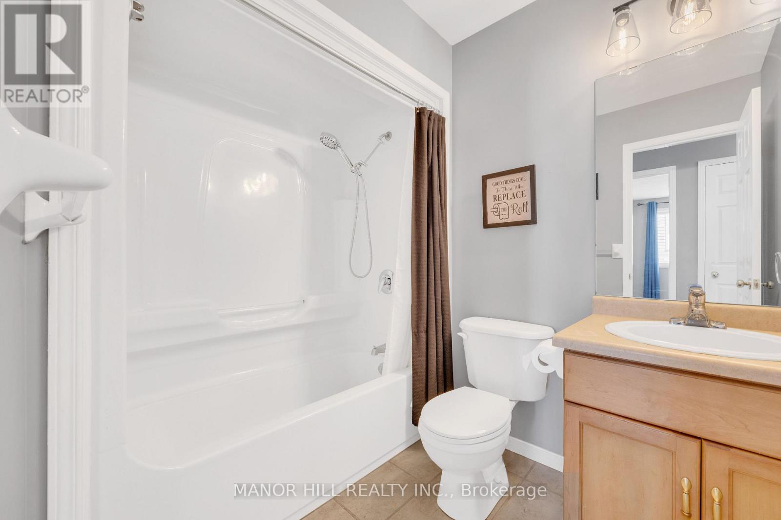 Photo 26 of 65 Sherwood Street, Orangeville ON