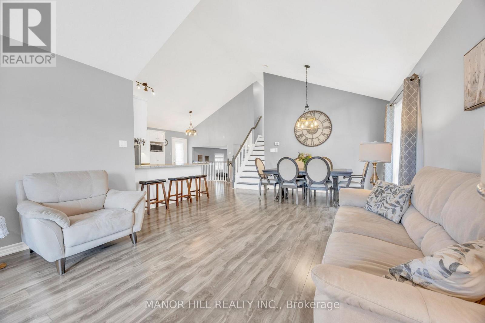 Photo 9 of 65 Sherwood Street, Orangeville ON