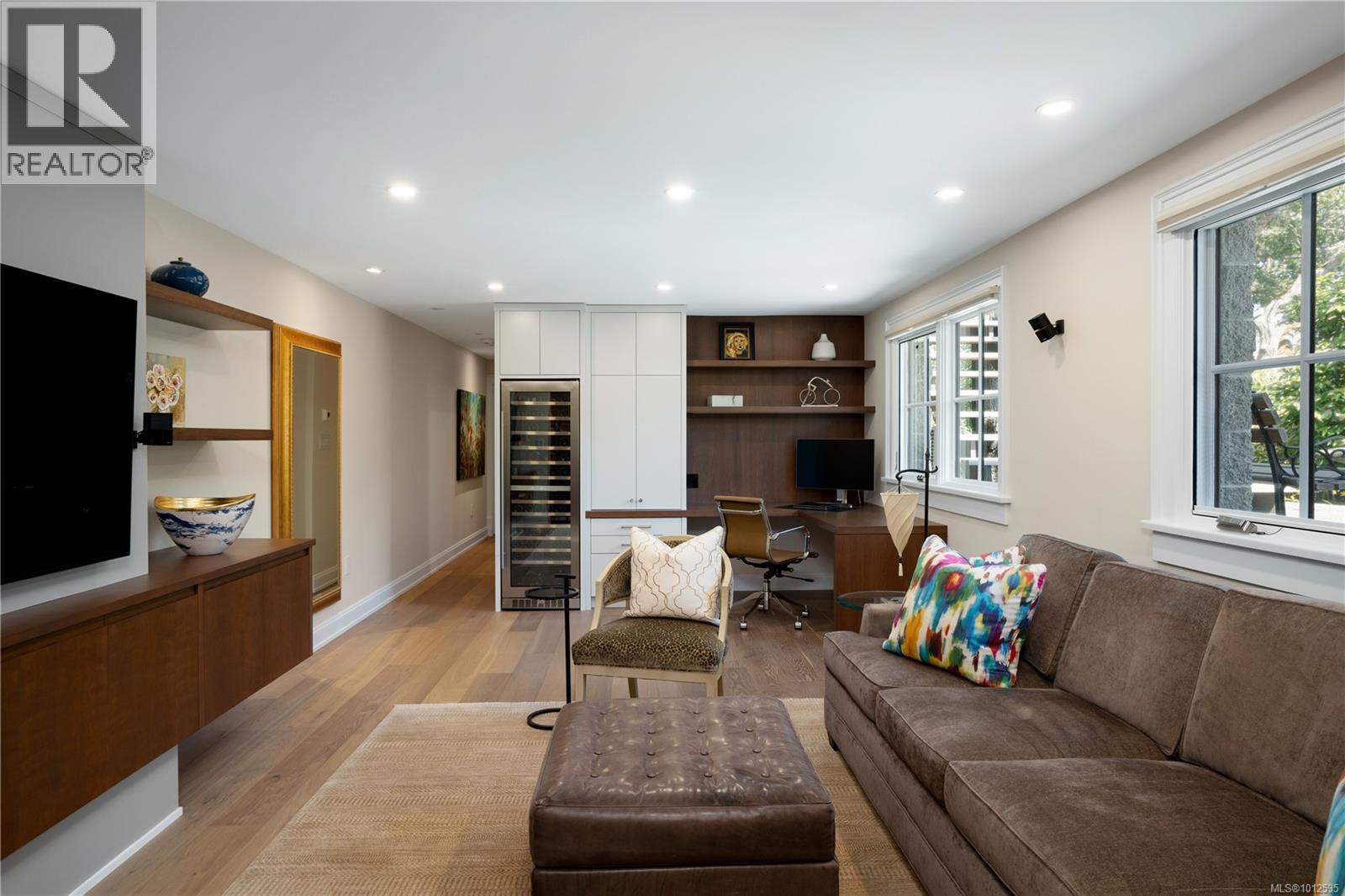 2175 Granite Street, Oak Bay