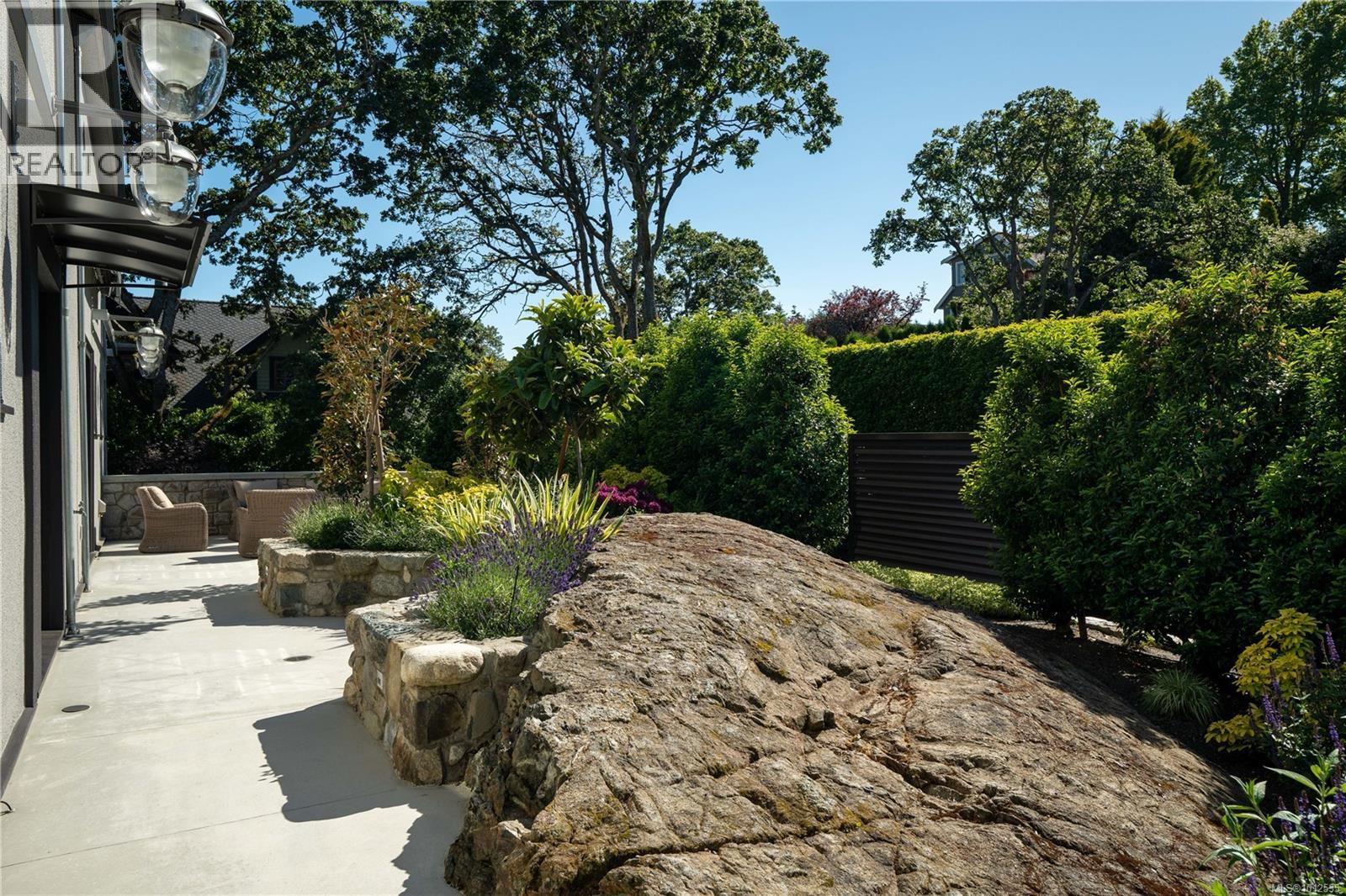  2175 Granite Street, Oak Bay