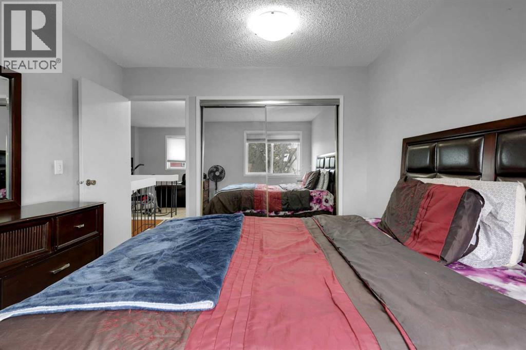 Photo 17 of 17 41 Glenbrook Crescent, Cochrane AB