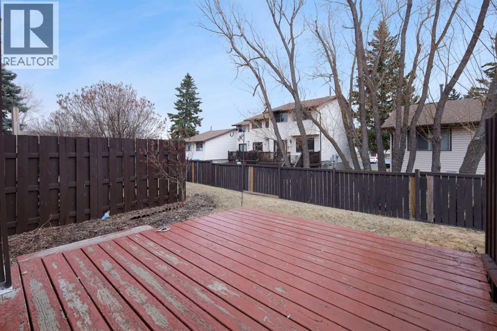Photo 31 of 17 41 Glenbrook Crescent, Cochrane AB