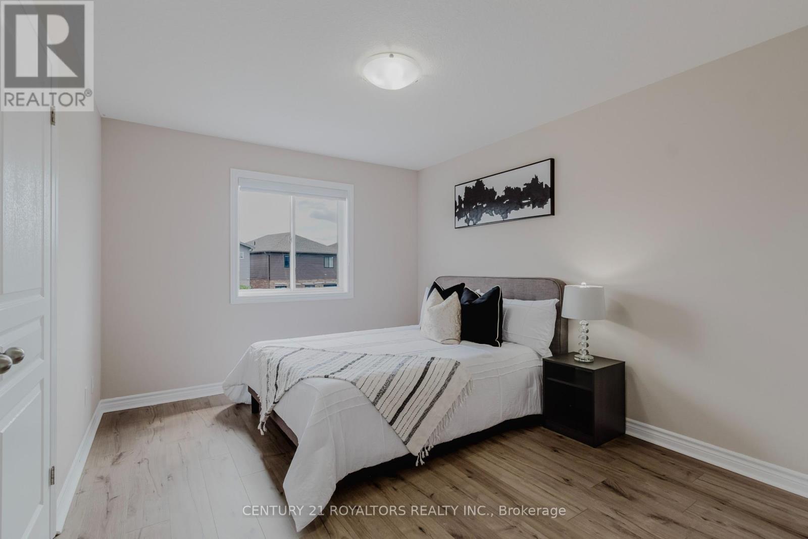 Photo 20 of 1308 Lawson Road, London North ON
