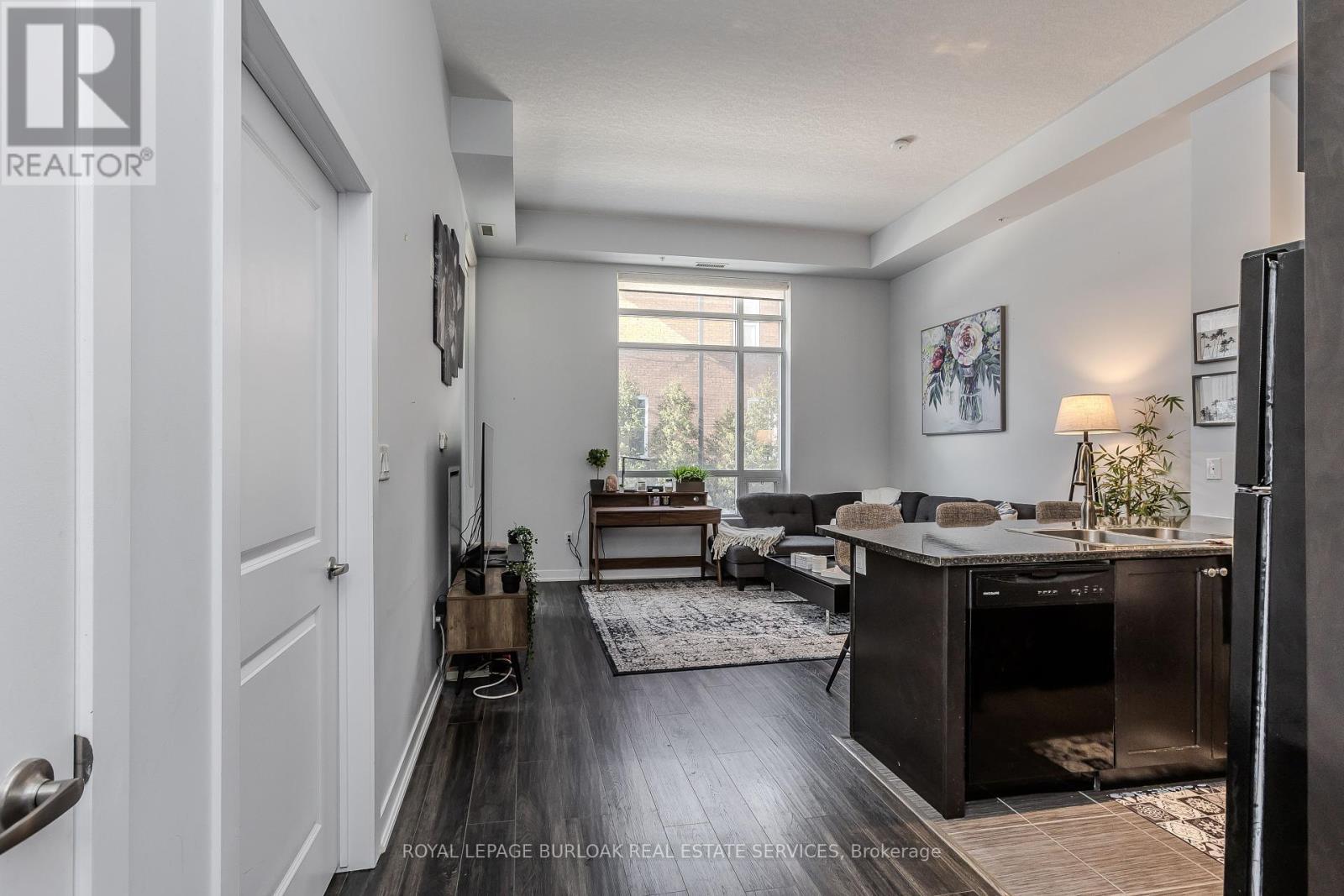 Photo 9 of 103 85 Robinson Street, Hamilton ON