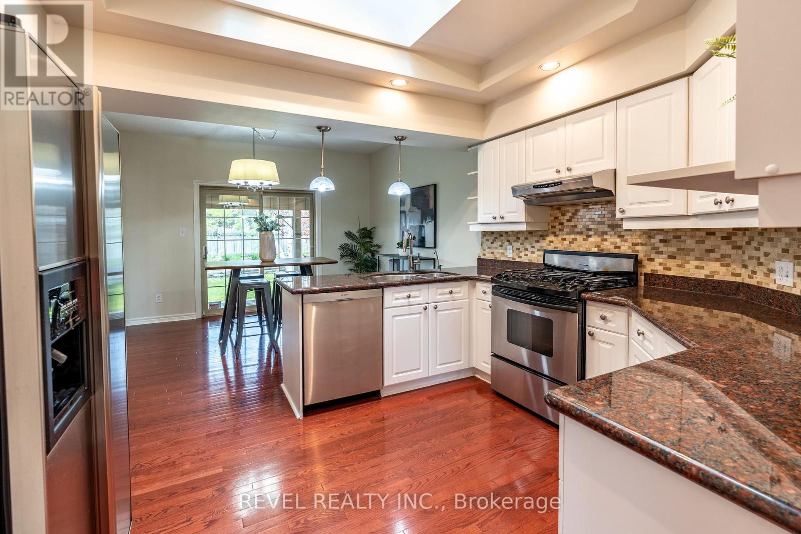 Photo 19 of 632 Bayhampton Crescent, Waterloo ON