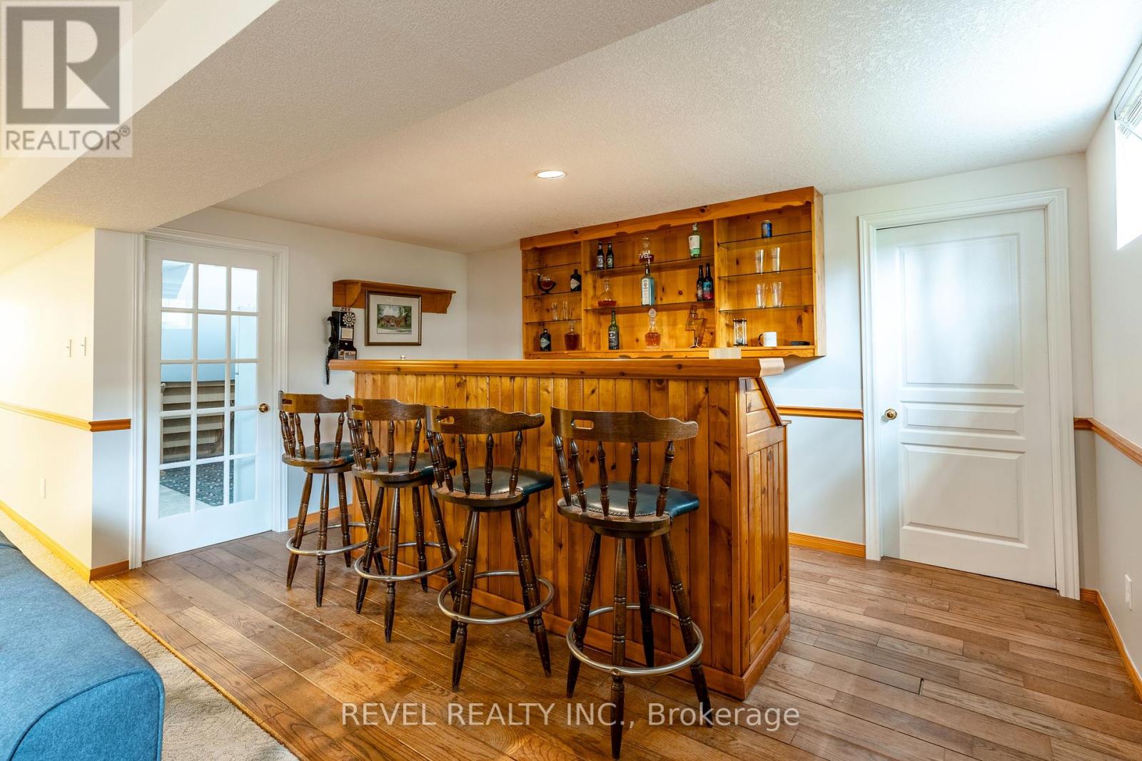 Photo 36 of 632 Bayhampton Crescent, Waterloo ON