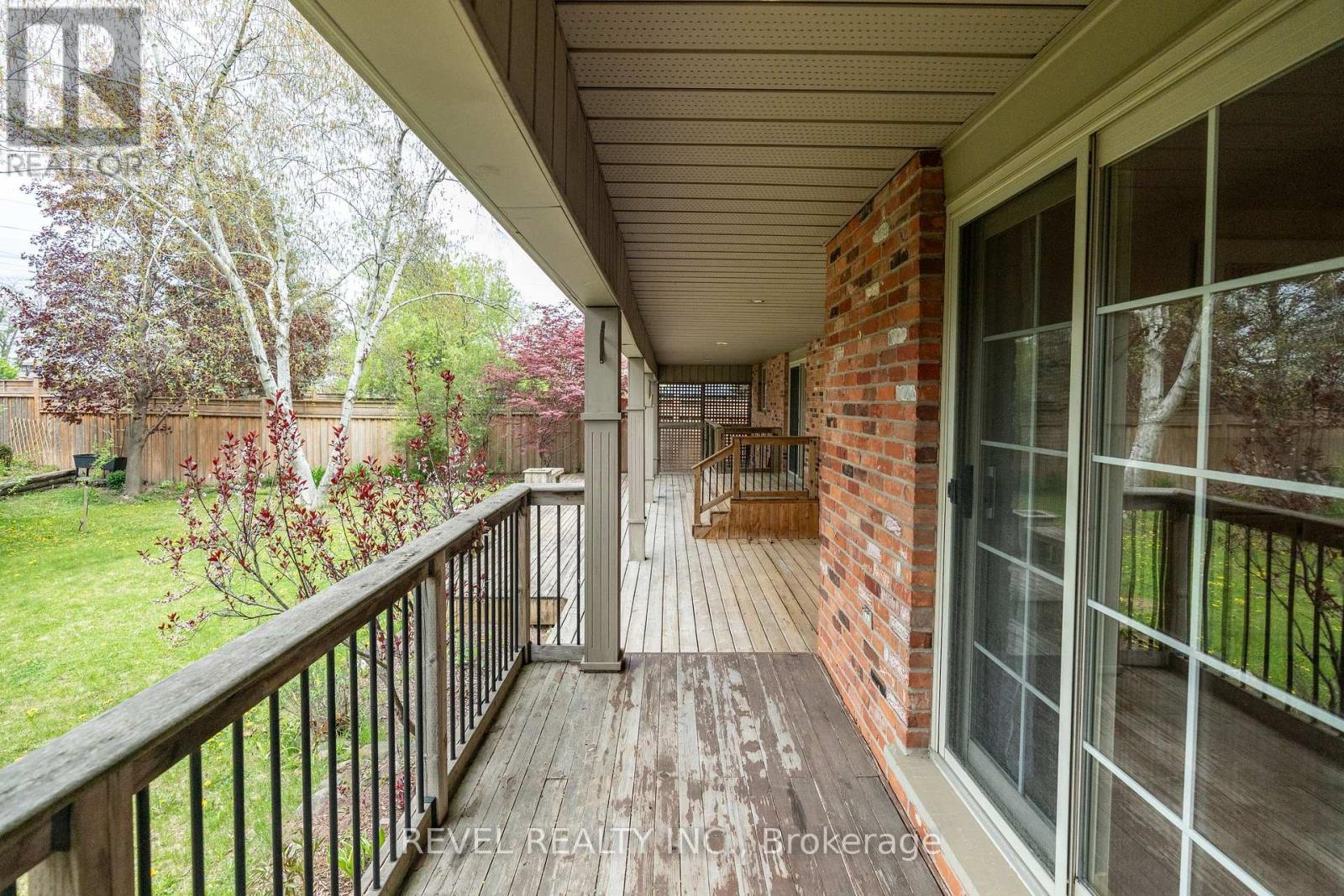 Photo 42 of 632 Bayhampton Crescent, Waterloo ON