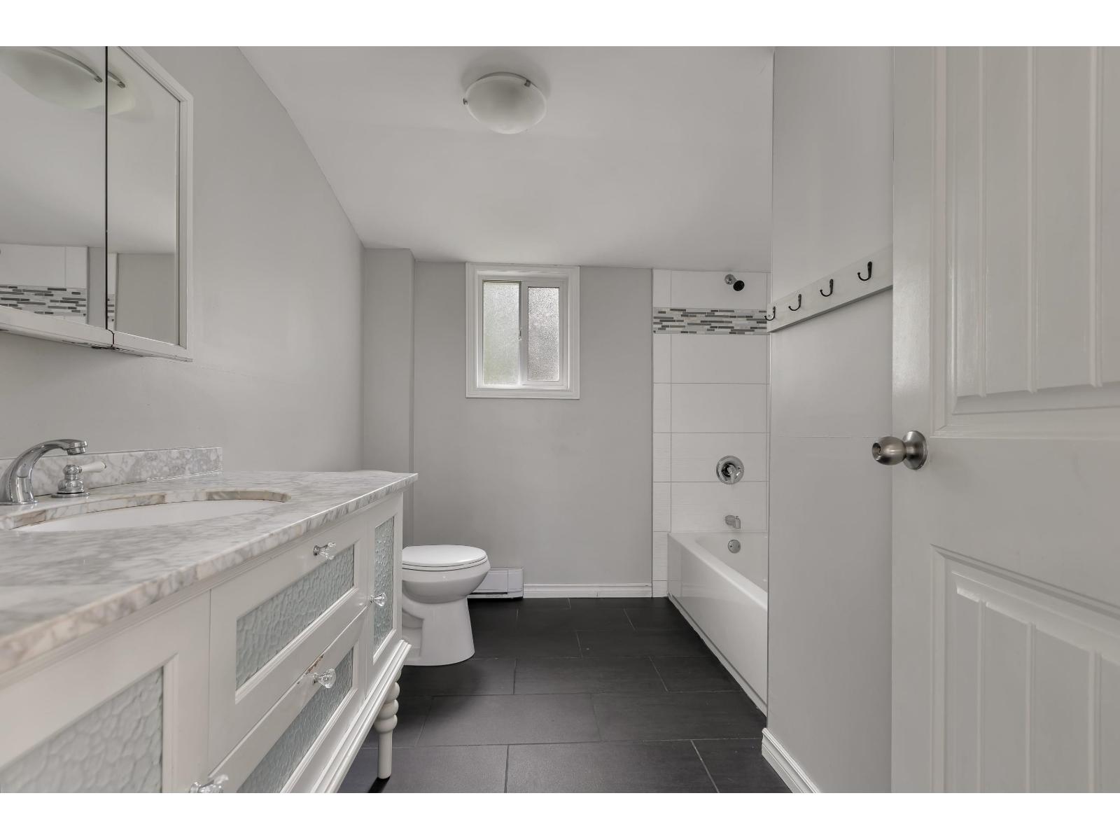 Photo 14 of 46272 Gore Avenue Chilliwack Proper East, Chilliwack BC
