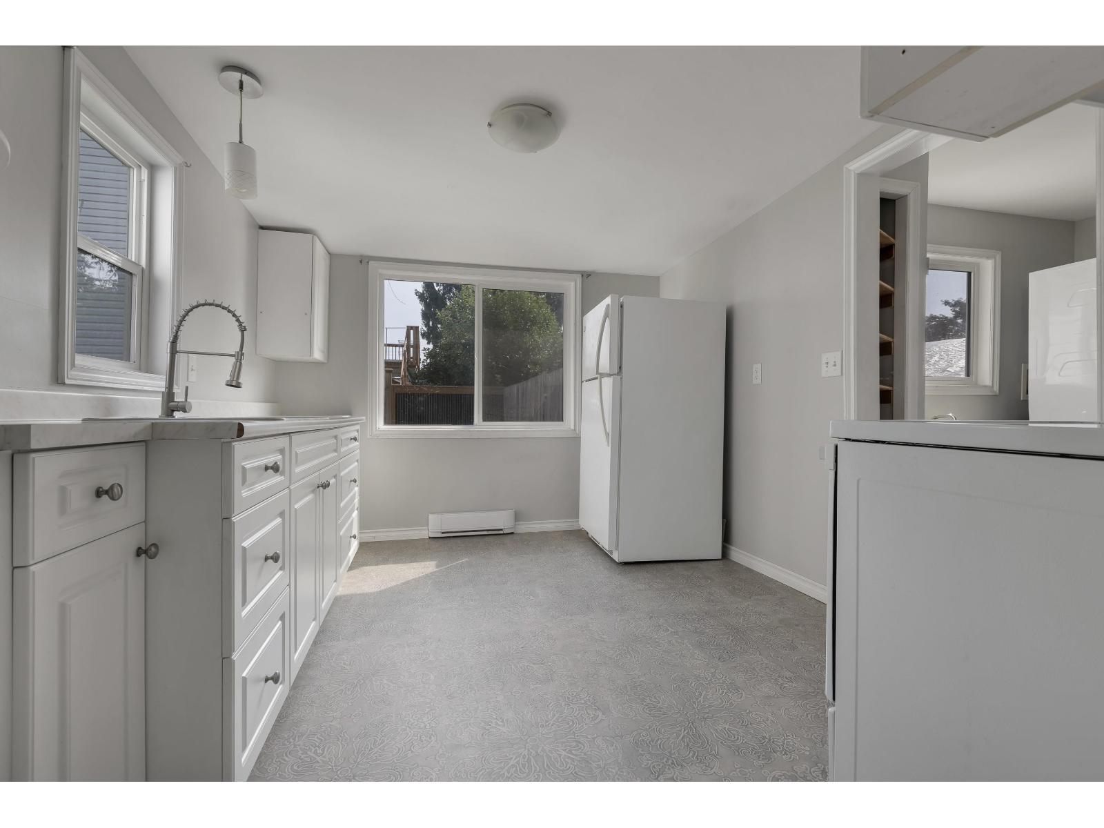 Photo 6 of 46272 Gore Avenue Chilliwack Proper East, Chilliwack BC