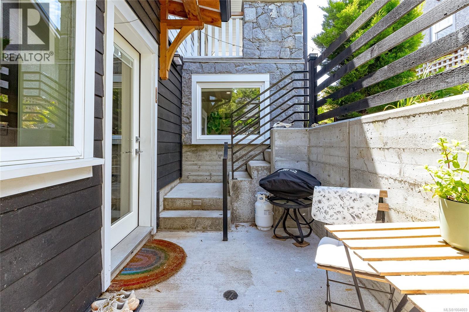 Photo 56 of 1150 Mcclure St, Victoria BC